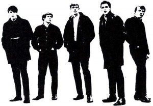 the-sonics In this promotional picture we can see the Sonics wearing leather jackets and heavy coats - not the approachable, honest look most bands of the time went for.